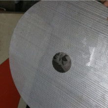 太倉(cāng)市雙鳳耕豐沖孔制品廠 專業(yè)皮革沖孔加工與農(nóng)機(jī)租賃服務(wù)